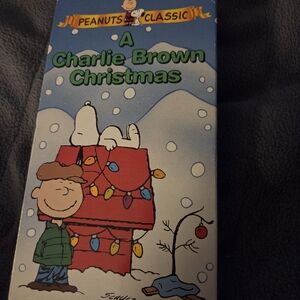 A Charlie Brown Christmas Peanuts Vintage VHS Tape w/Slip Cover 1965 / 1994